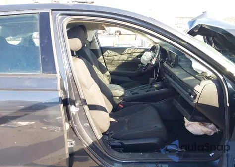 2024 Honda Accord Ex z USA, uszkodzony, nr VIN 1HGCY1F36RA053954